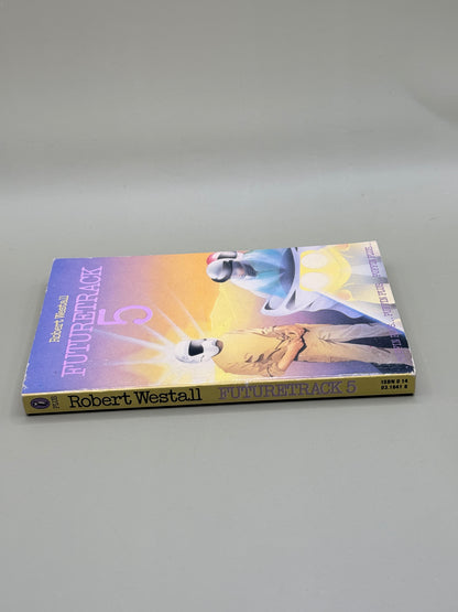 Futuretrack 5 by Robert Westall