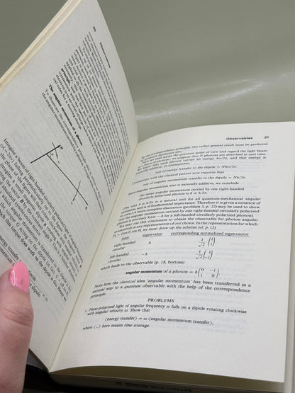 Basic Quantum Mechanics by J. L. Martin 1981 OXFORD FIRST EDITION