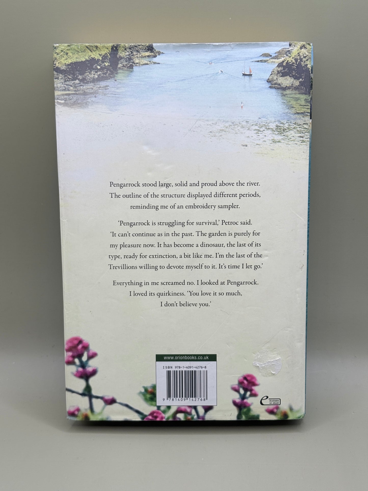 A Cornish Affair by Liz Fenwick