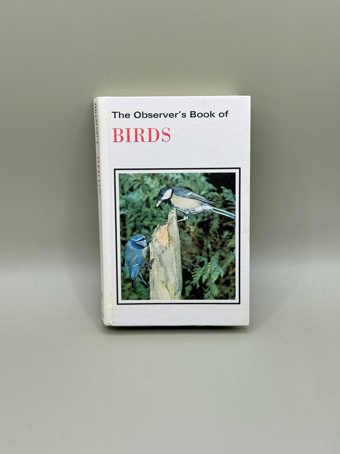 The Observer's Book of Birds by S. Vere Benson