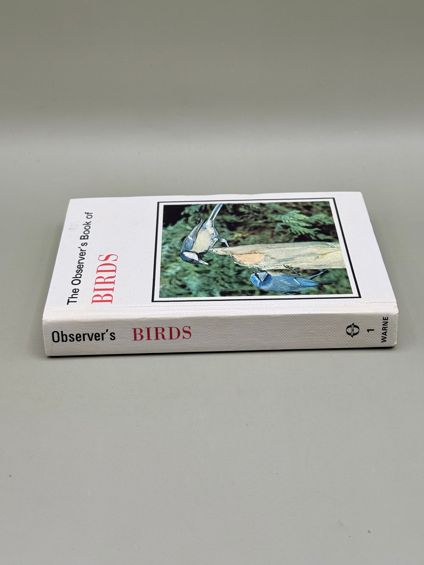 The Observer's Book of Birds by S. Vere Benson