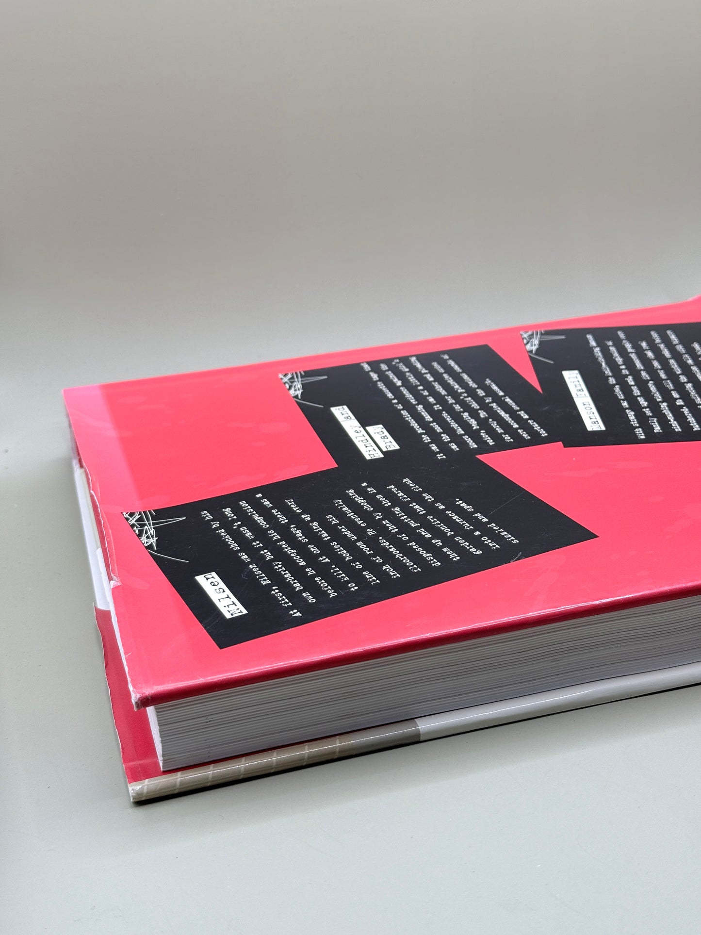 The Visual Encyclopedia of Serial Killers by Nigel Blundell & Susan Blackhall