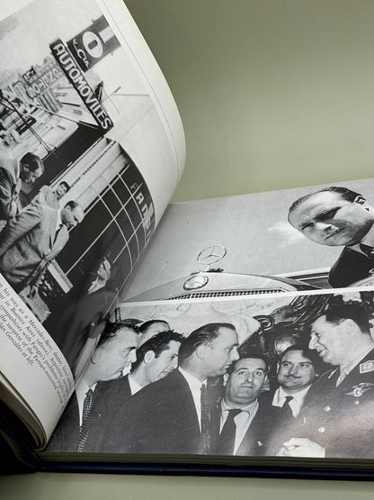 Juan Manuel Fangio: Motor Racing's Grand Master by Karl Ludvigsen