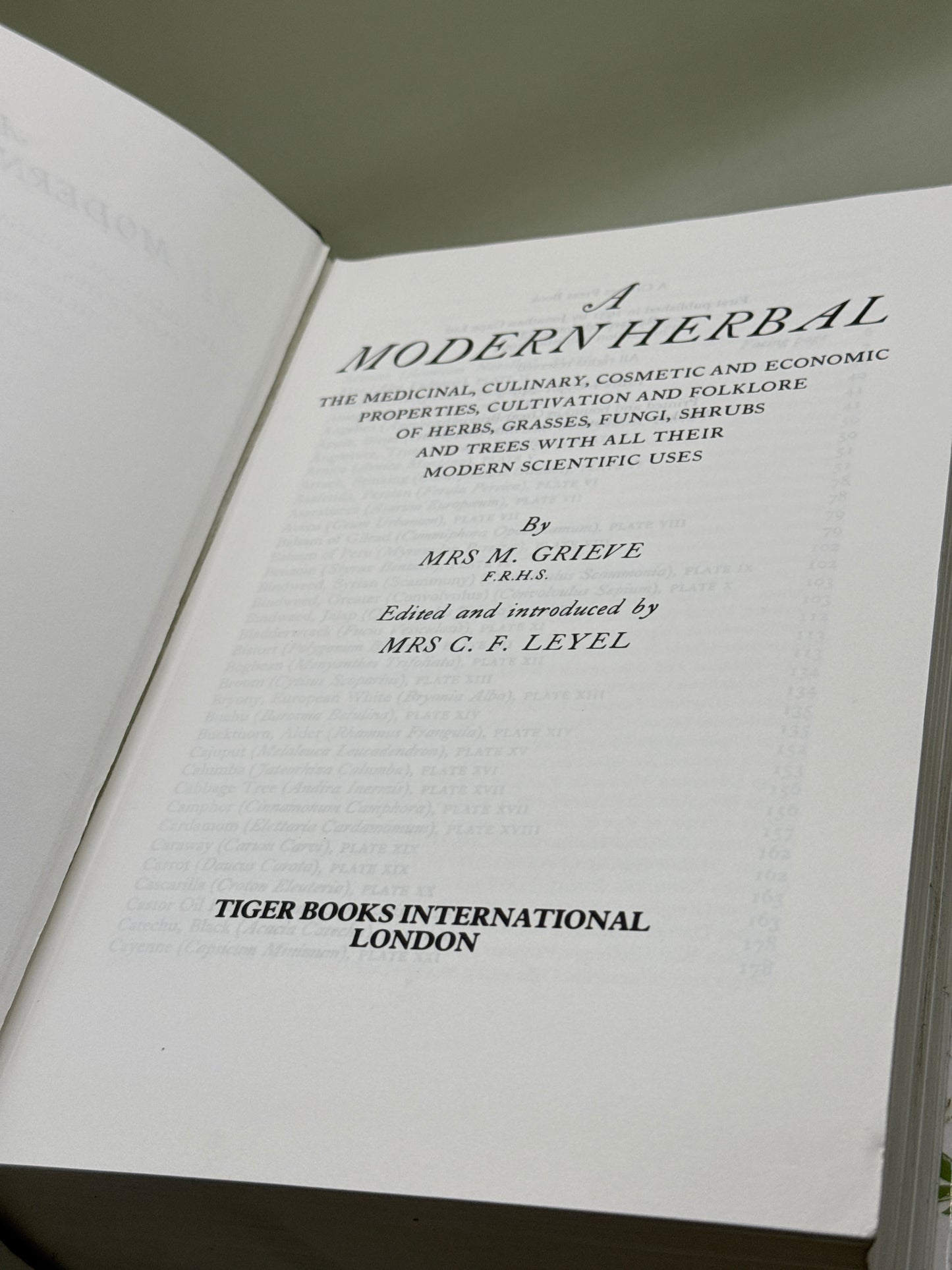 A Modern Herbal by Mrs M. Grieve