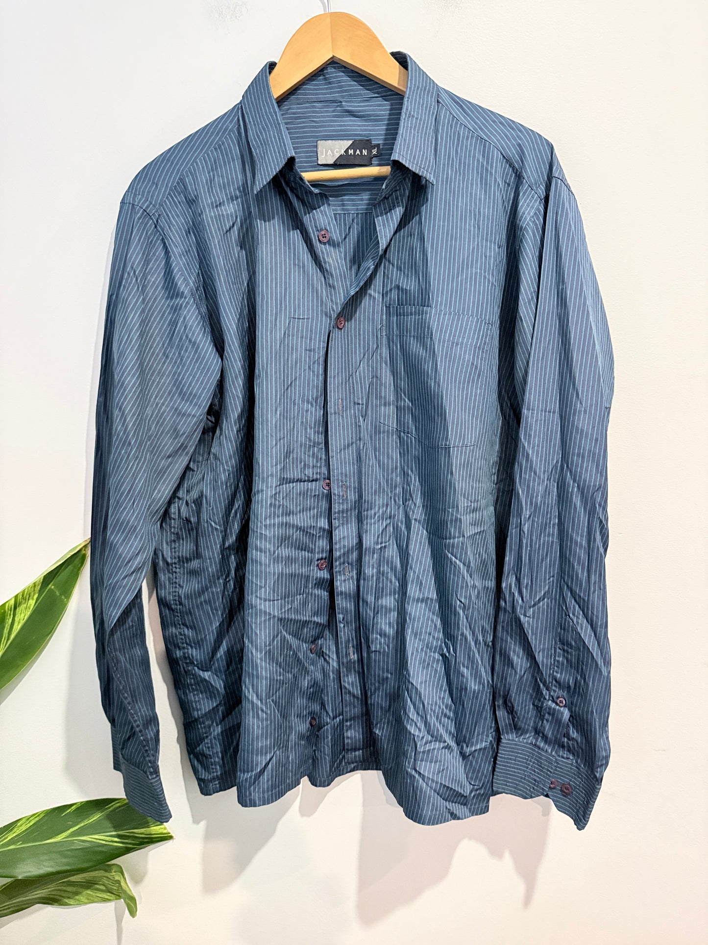Jackman Casual Button-up Shirt Size XL