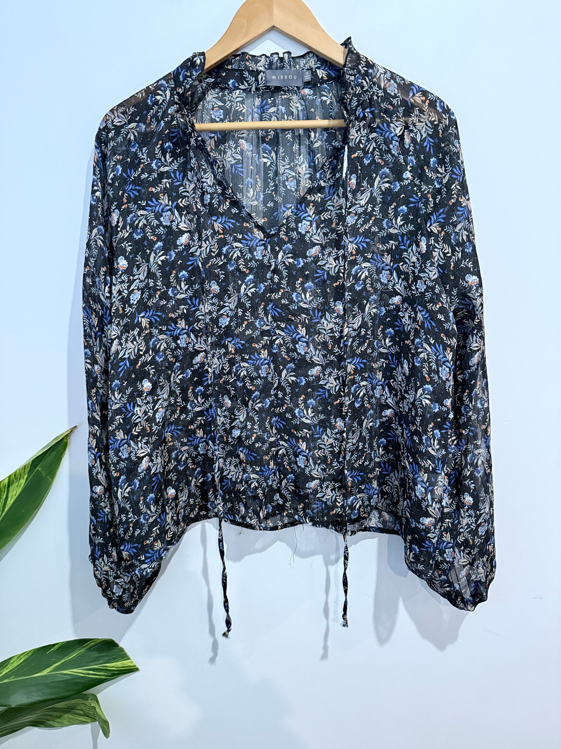 Mirrou Floral Printed Shirt Size 12