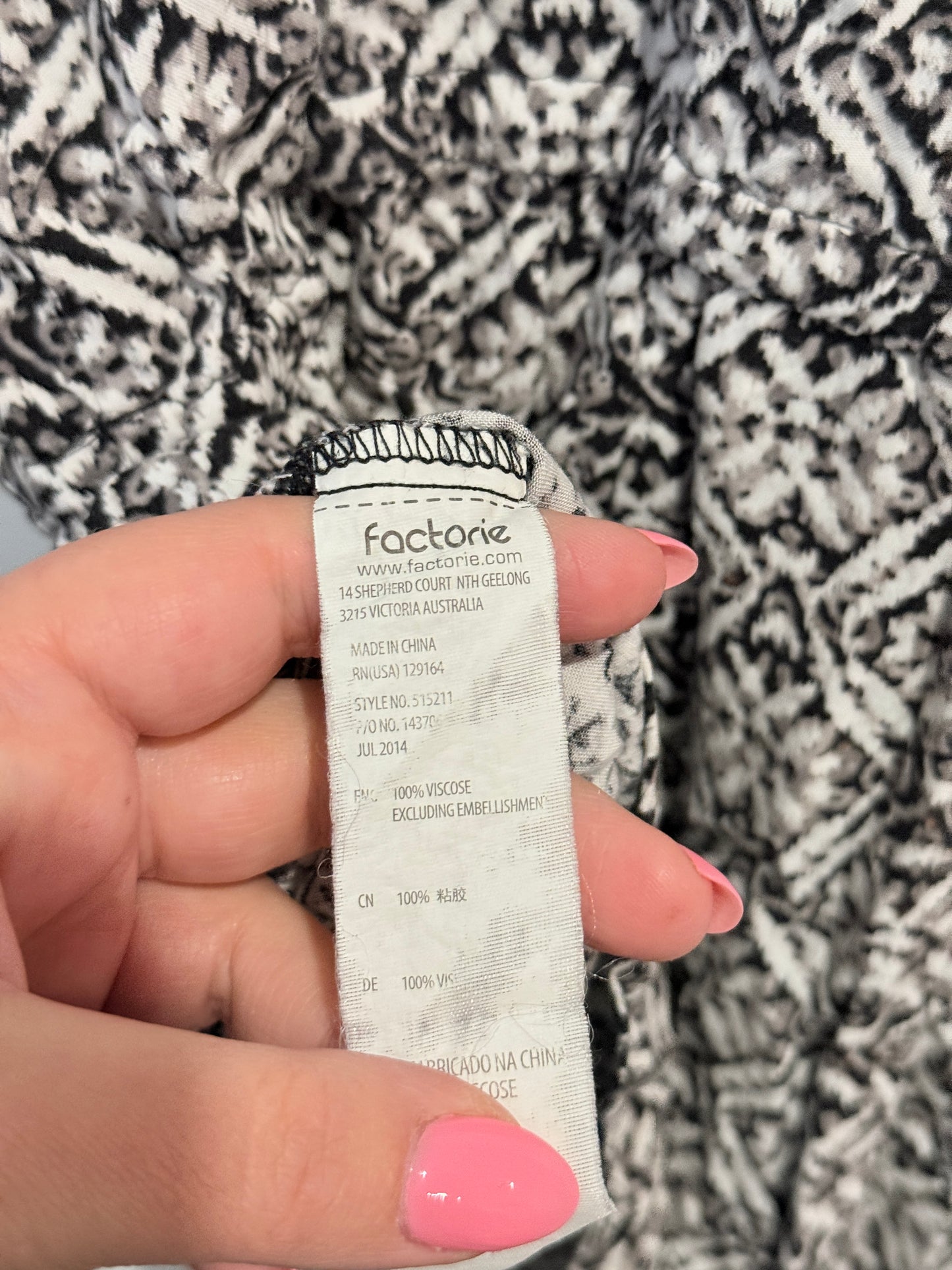 Factorie Patterned Sundress Size M | U/Arm to U/Arm 43cm