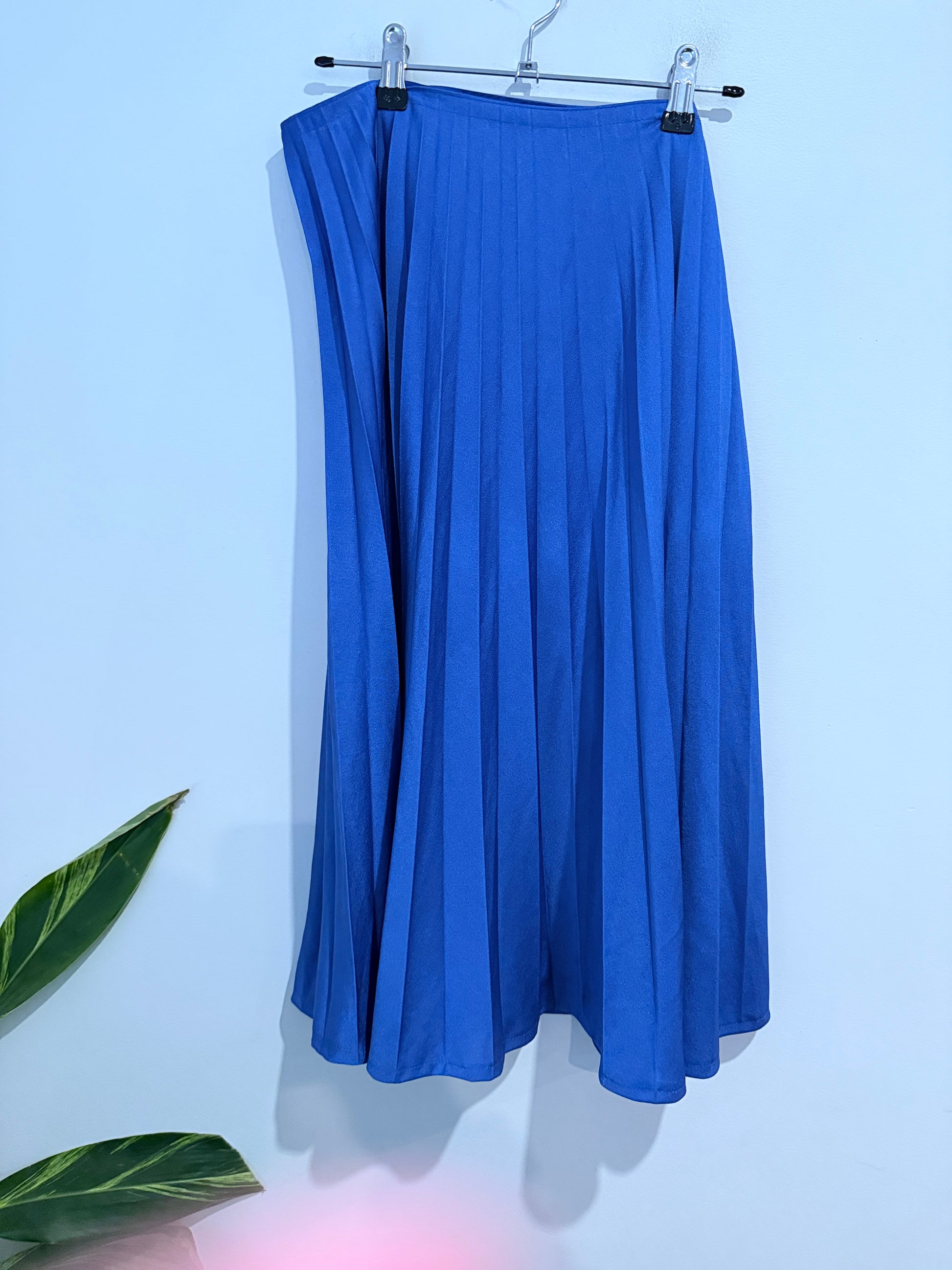 Brand Unknown Pleated Midi Skirt Size Waist 80cm