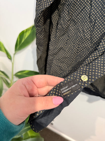 Callino Button-down Shirt Size U/Arm to U/Arm 58cm