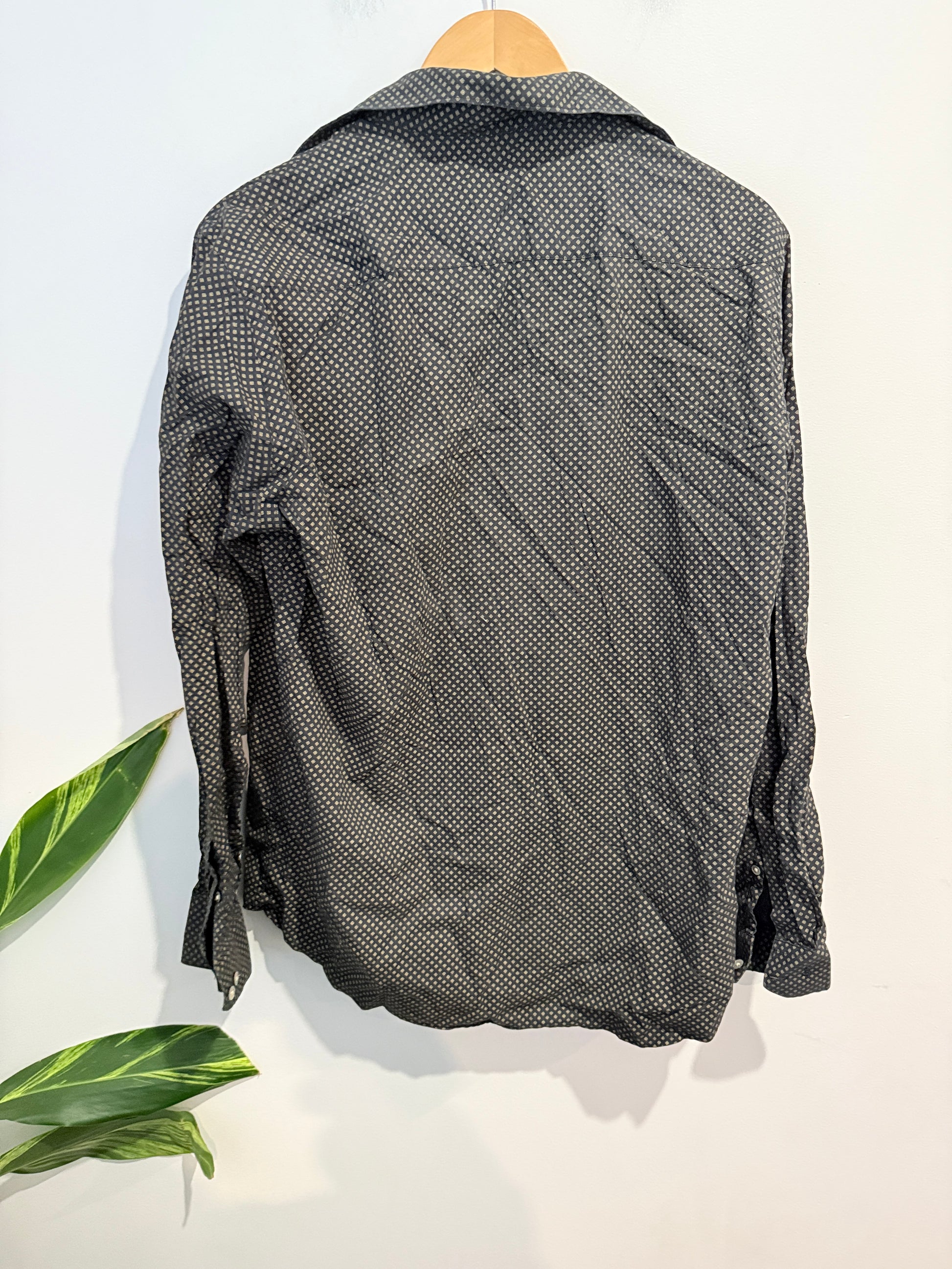 Callino Button-down Shirt Size U/Arm to U/Arm 58cm
