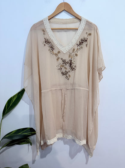 Brand Unknown Sheer Kaftan Size U/Arm to U/Arm 56cm