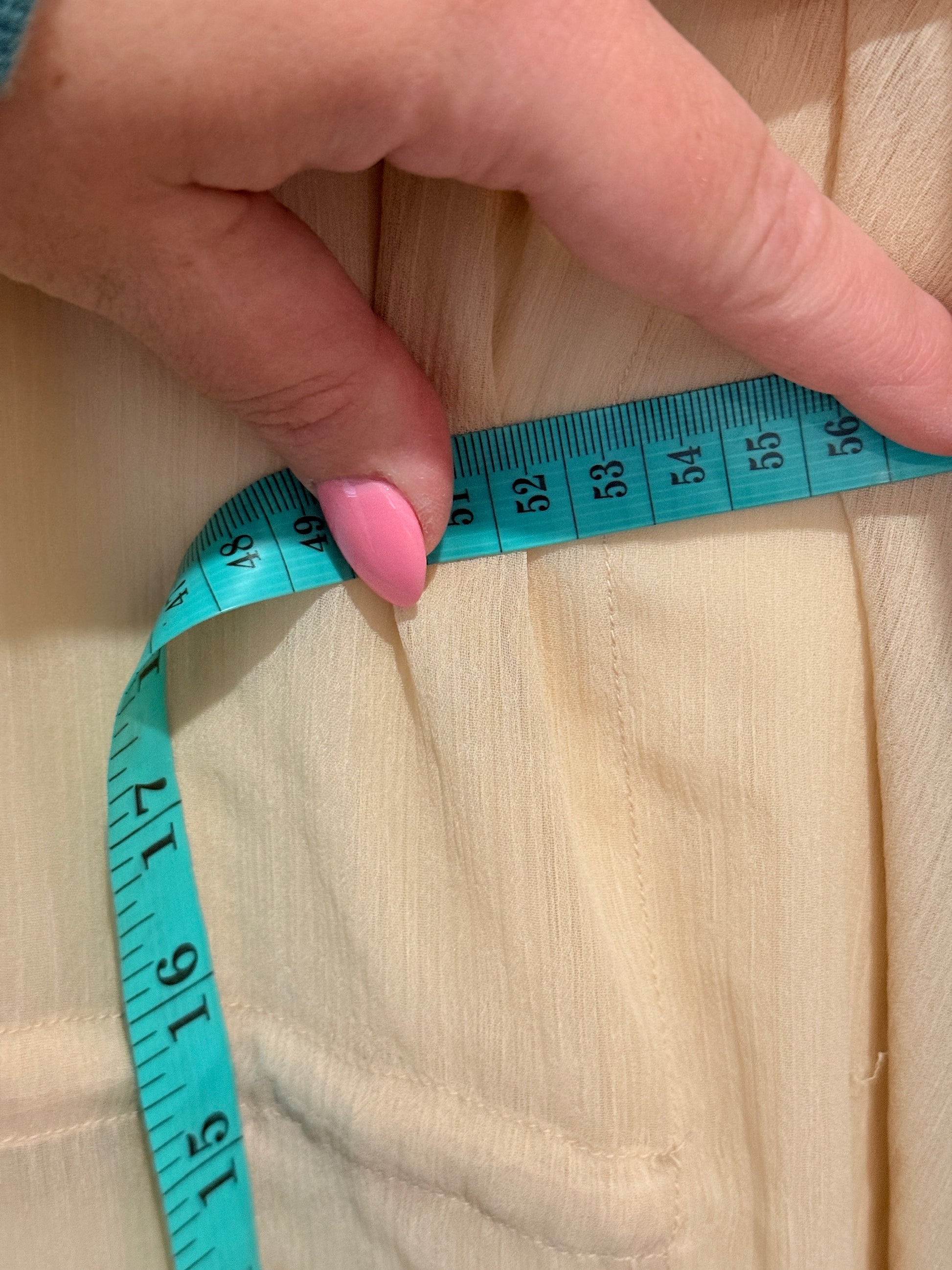 Brand Unknown Sheer Kaftan Size U/Arm to U/Arm 56cm