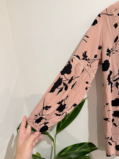 Brand Unknown Floral Print Tunic Top Size XL | U/Arm to U/Arm 50cm