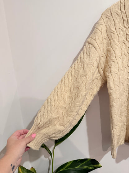 Cable Knit Sweater Size U/Arm to U/Arm 54cm