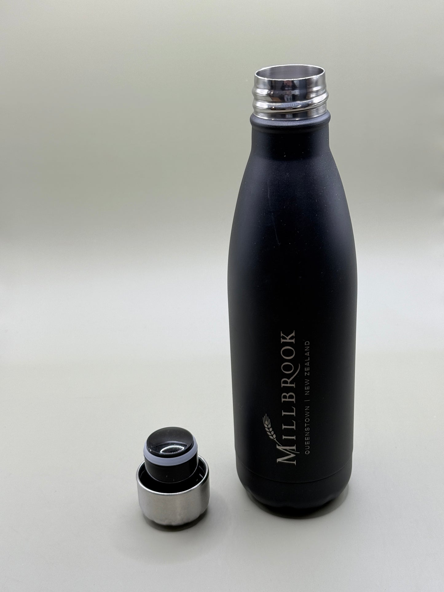 Millbrook Insulated Stainless Steel Water Bottle Black