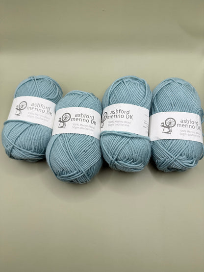 Ashford Merino DK Yarn Shade 808 4 x 50g