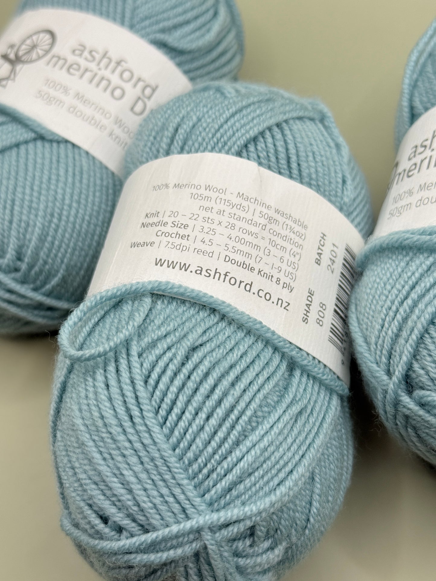 Ashford Merino DK Yarn Shade 808 4 x 50g