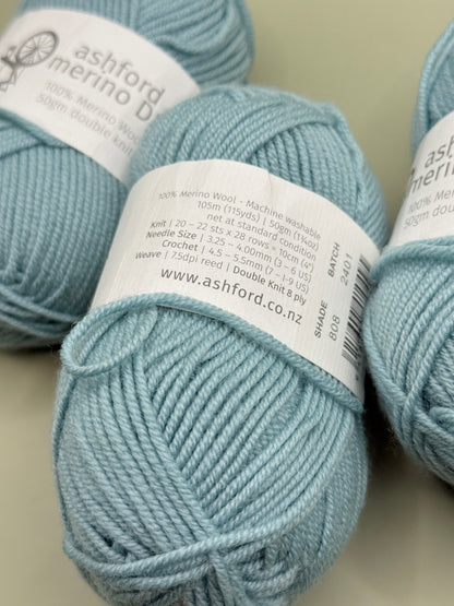 Ashford Merino DK Yarn Shade 808 4 x 50g