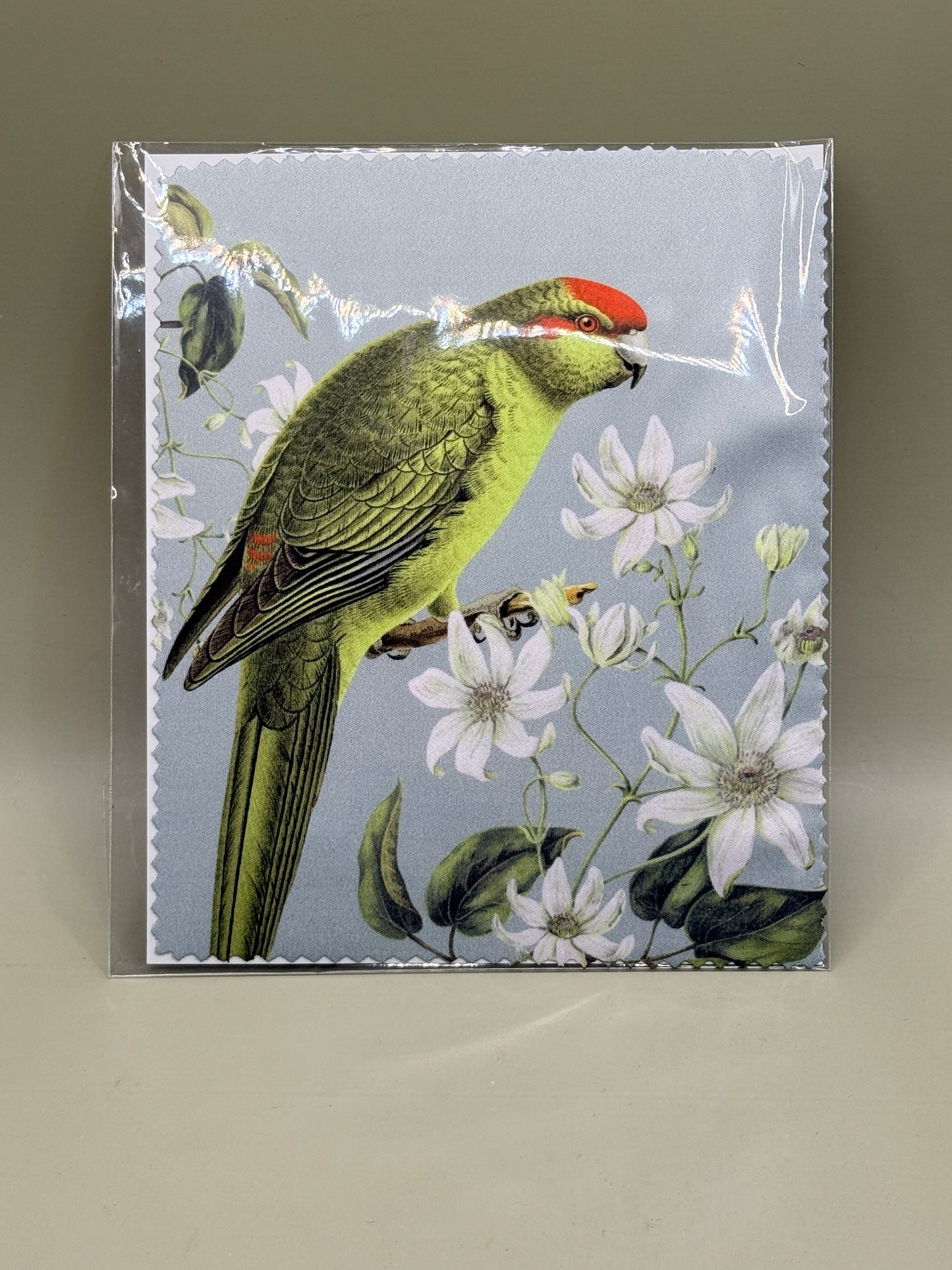 100% NZ Microfibre Lens Cloth – Kākāriki & Puawānanga Design