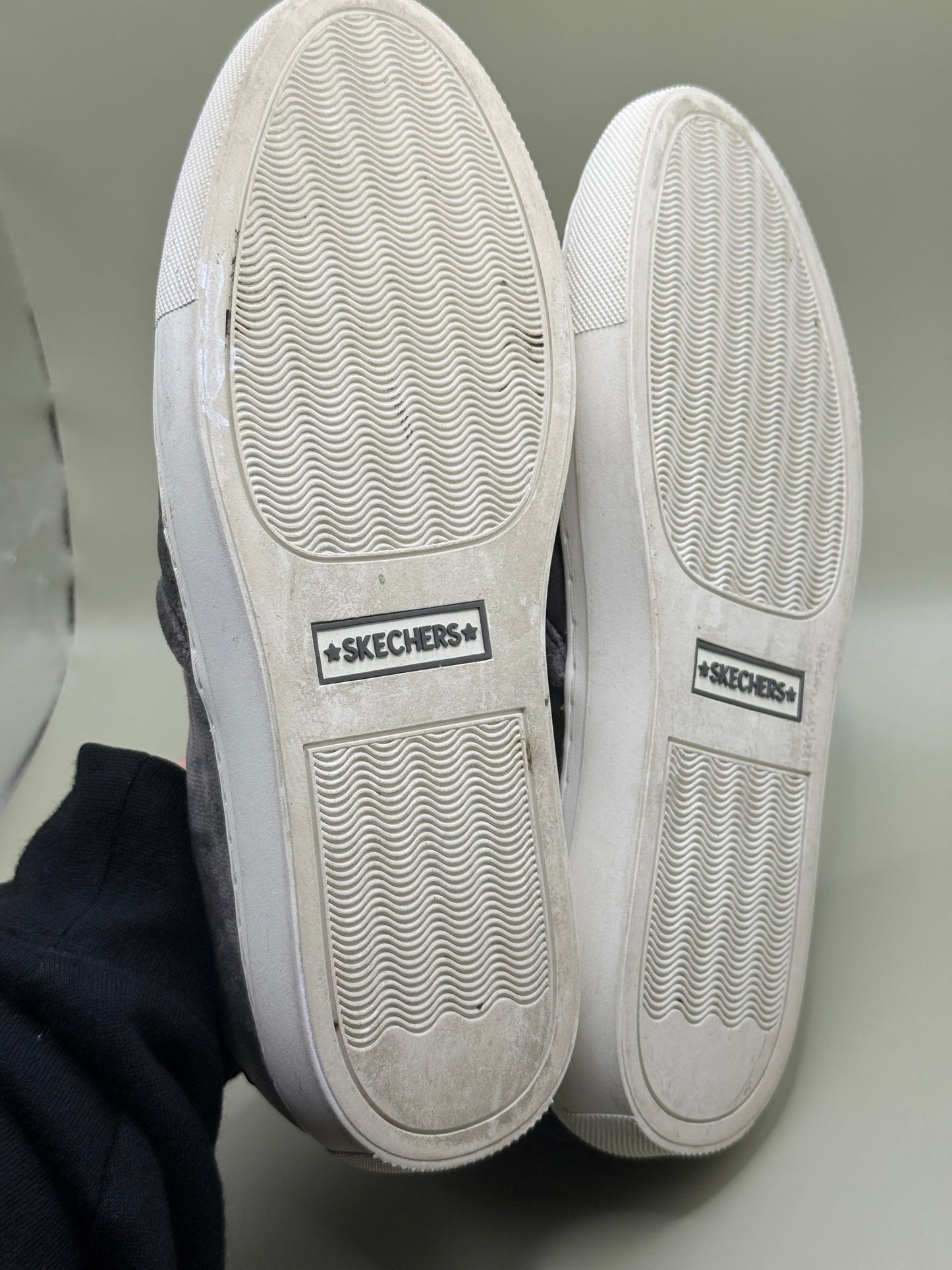 Skechers Memory Foam Slip-On Sneakers Women's US 8.5