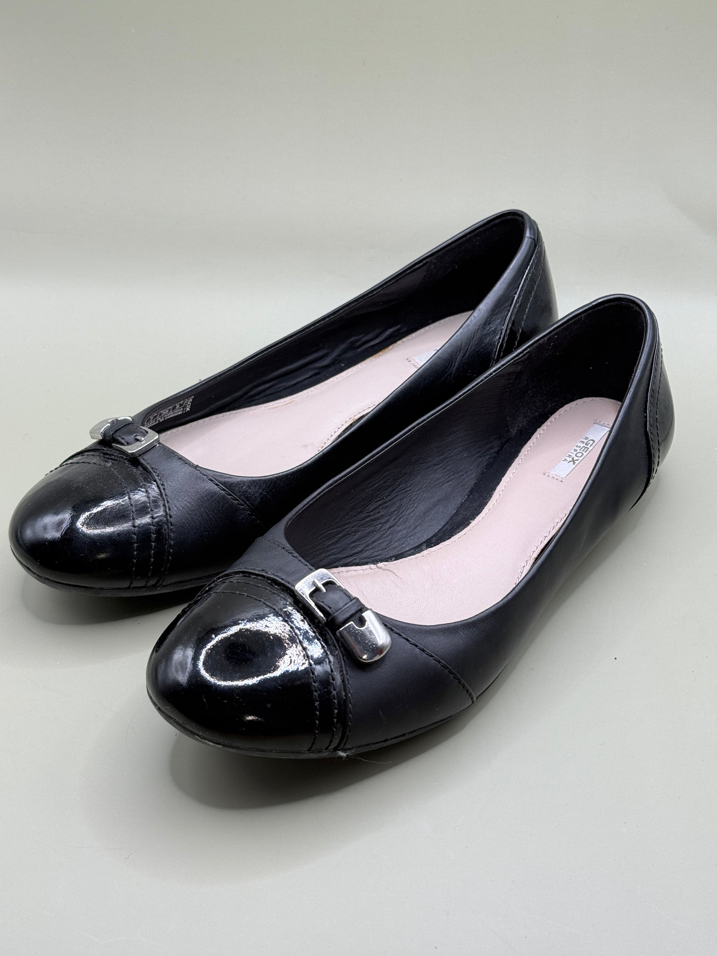 Geox Respira Guenda Ballet Flats Black Leather Patent Toe Size EU 38