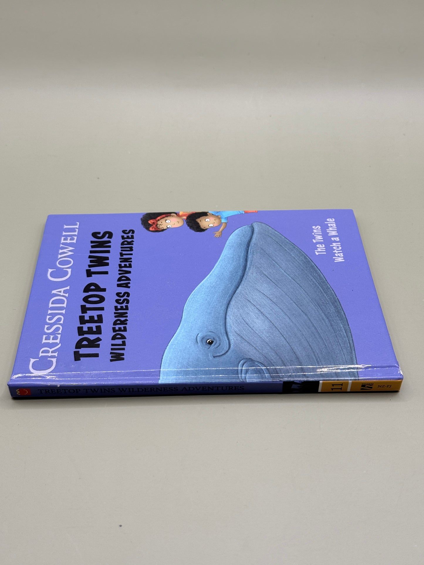Treetop Twins Wilderness Adventures: The Twins Watch a Whale by Cressida Cowell