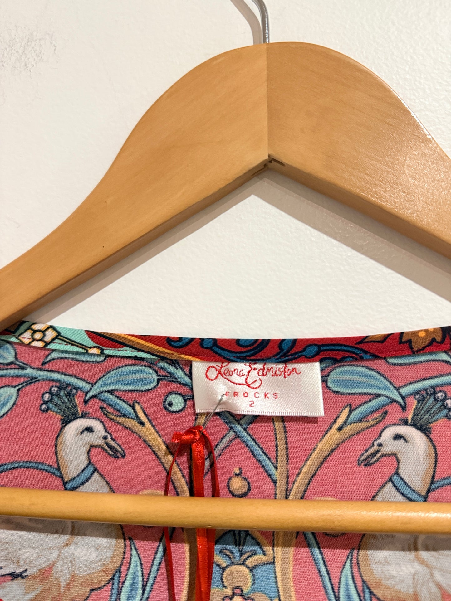 BNWT Leona Edmiston Pia Peacock Kaftan Tunic Size 2 (70cm Underarm)