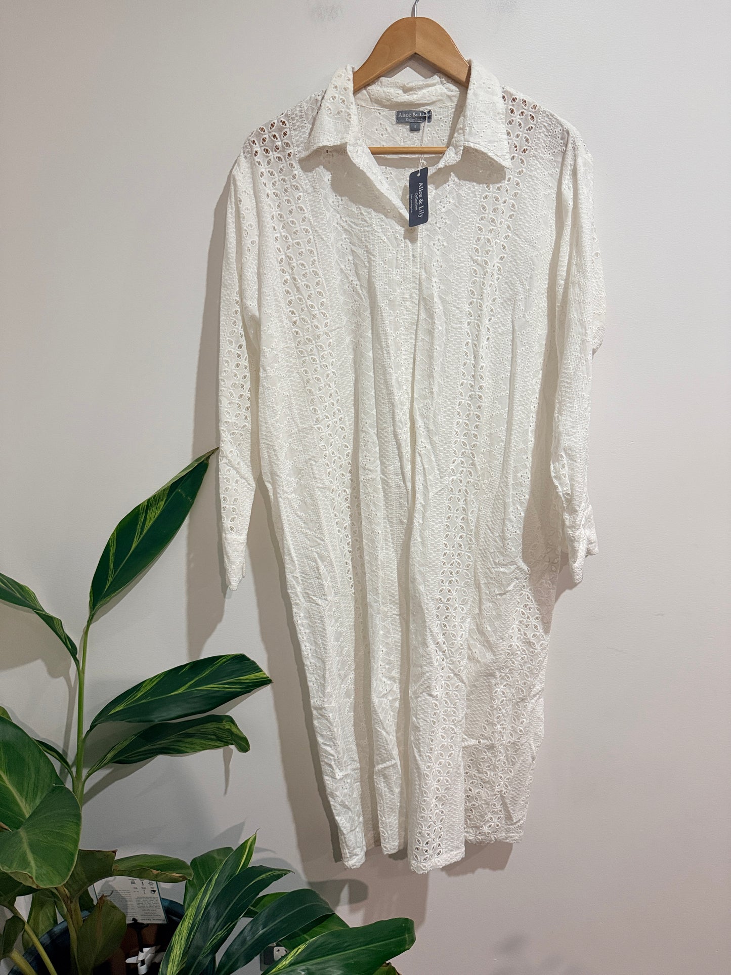 Alice & Lily Collection White Cotton Button Down Dress - Size S