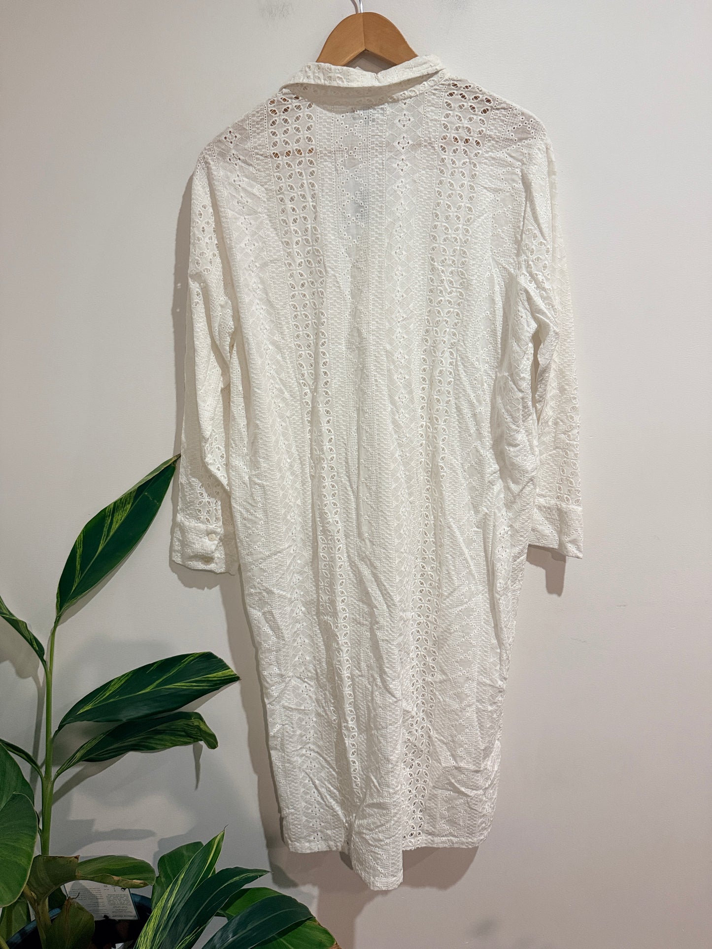 Alice & Lily Collection White Cotton Button Down Dress - Size S