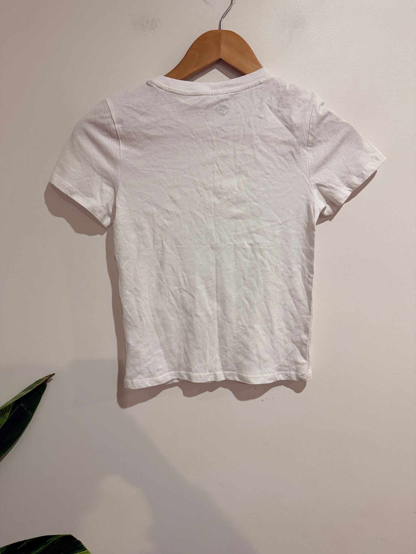 YO White Crew Neck T-Shirt Size 8
