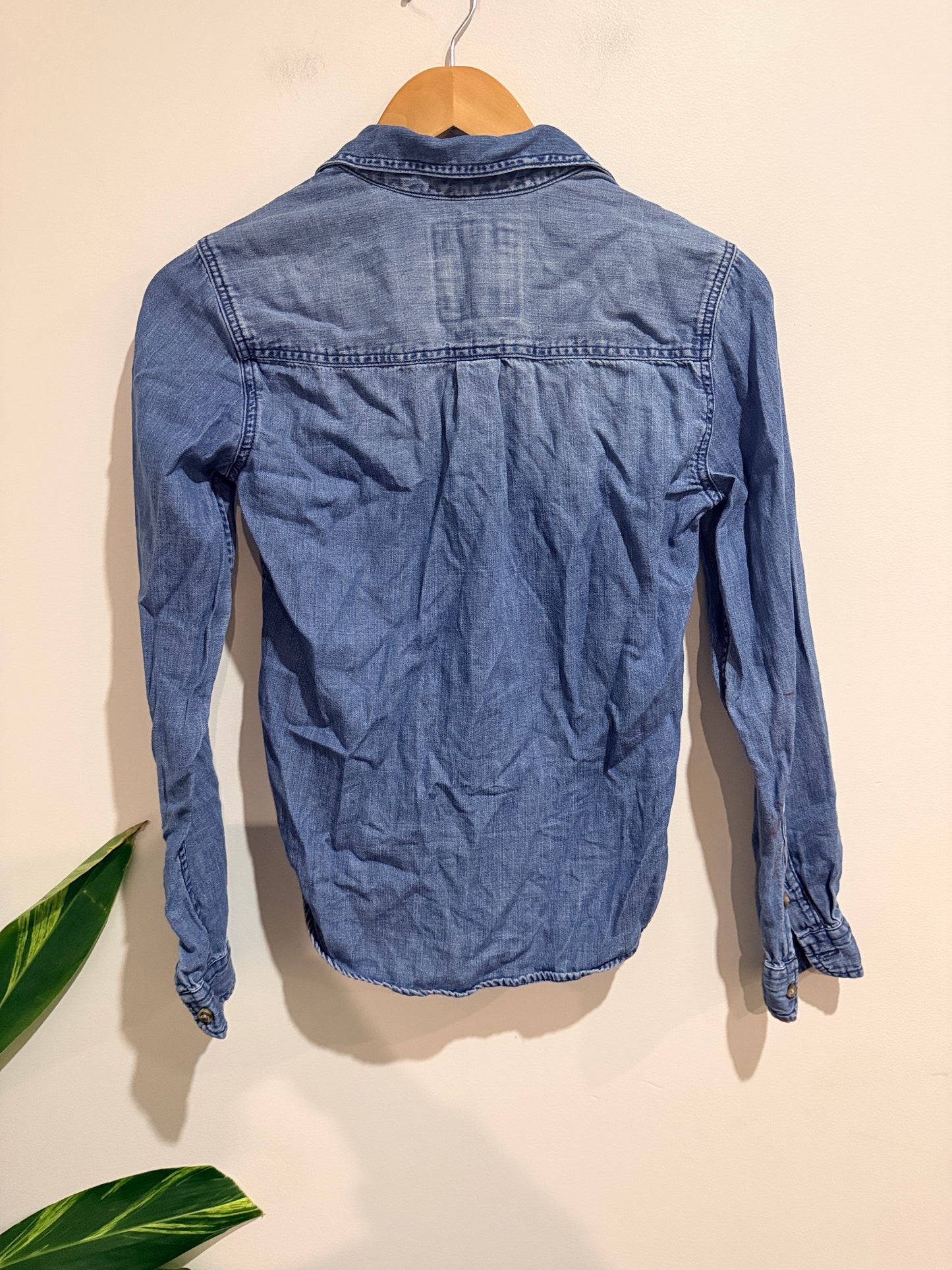 Abercrombie & Fitch Long Sleeve Denim/Chambray Shirt Size XXS