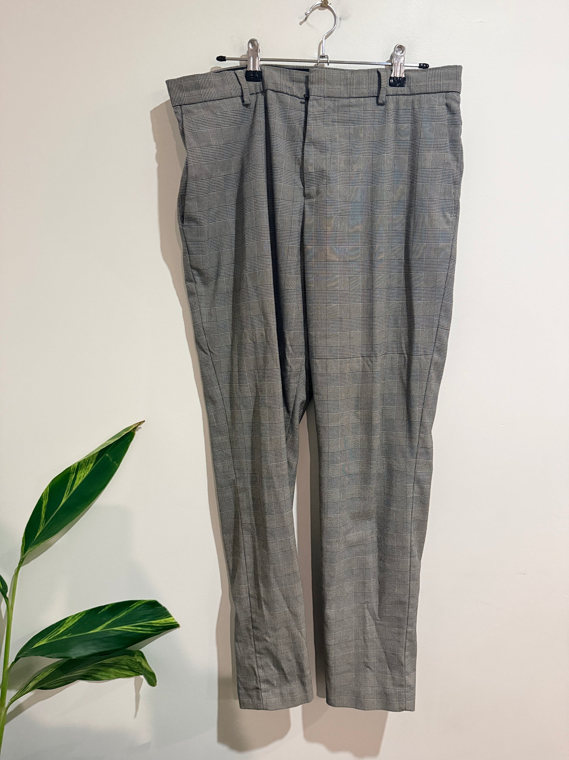 H & M Checkered Plaid Trousers Size 32