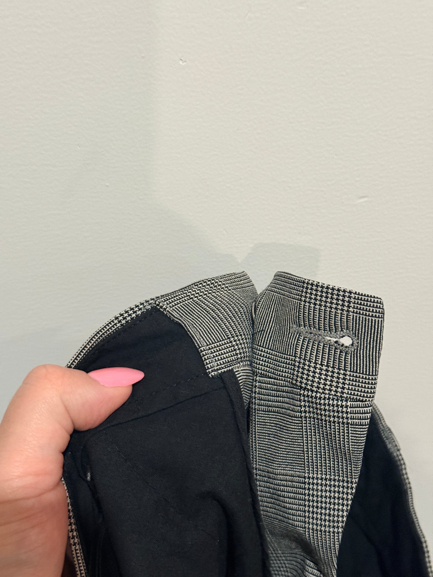 H & M Checkered Plaid Trousers Size 32