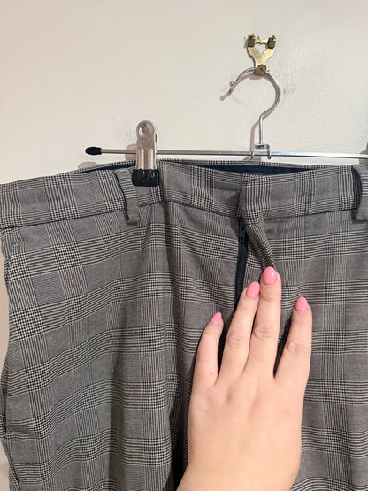 H & M Checkered Plaid Trousers Size 32