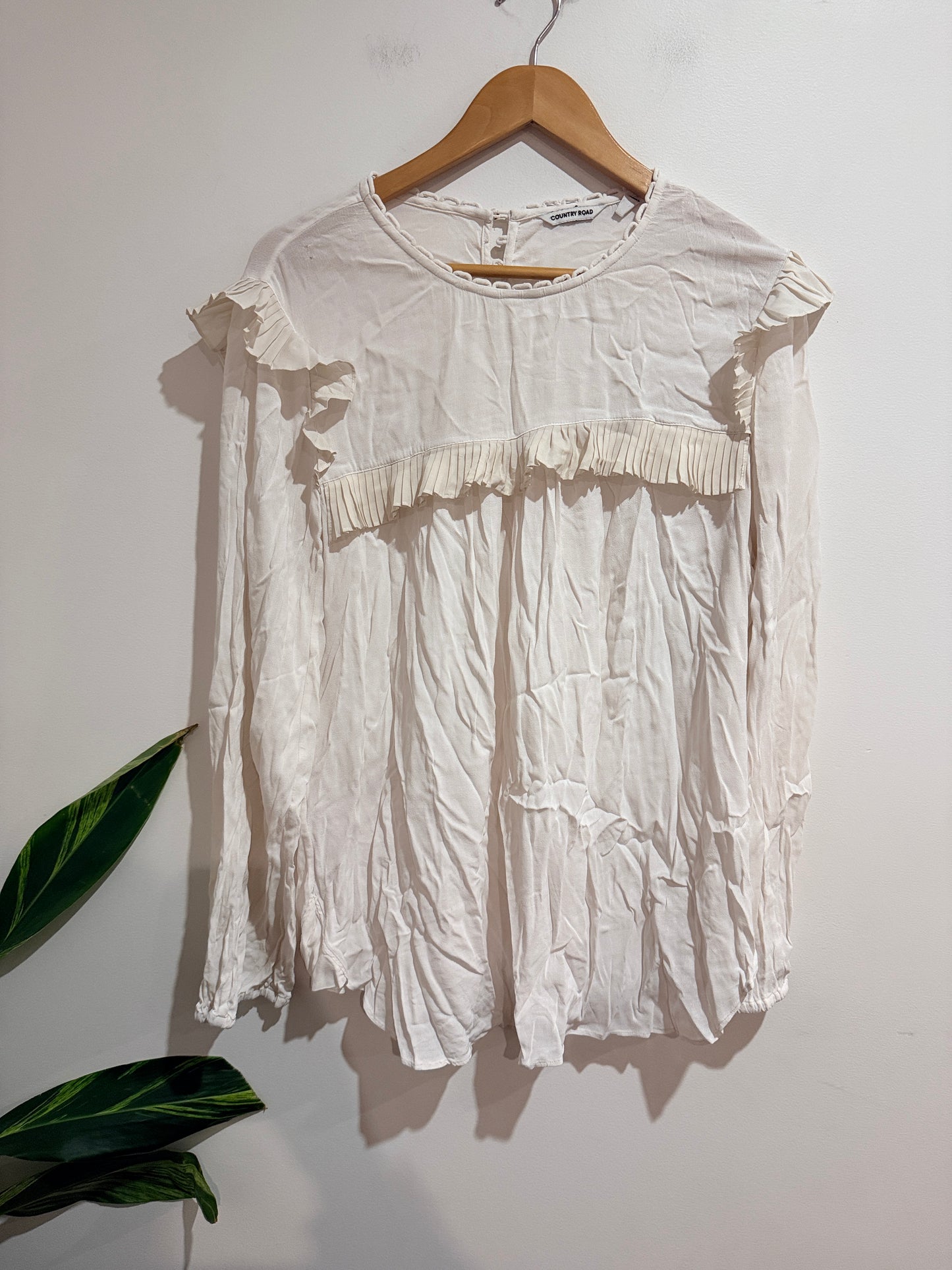 Country Road Ruffled Long Sleeves Shirt Size XL