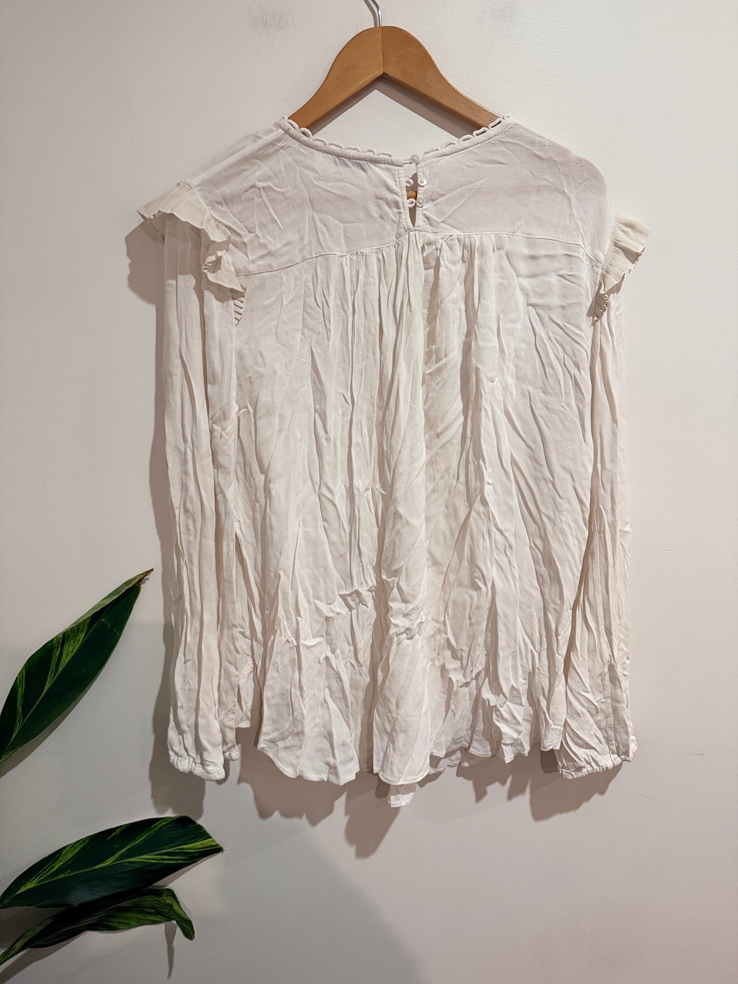 Country Road Ruffled Long Sleeves Shirt Size XL