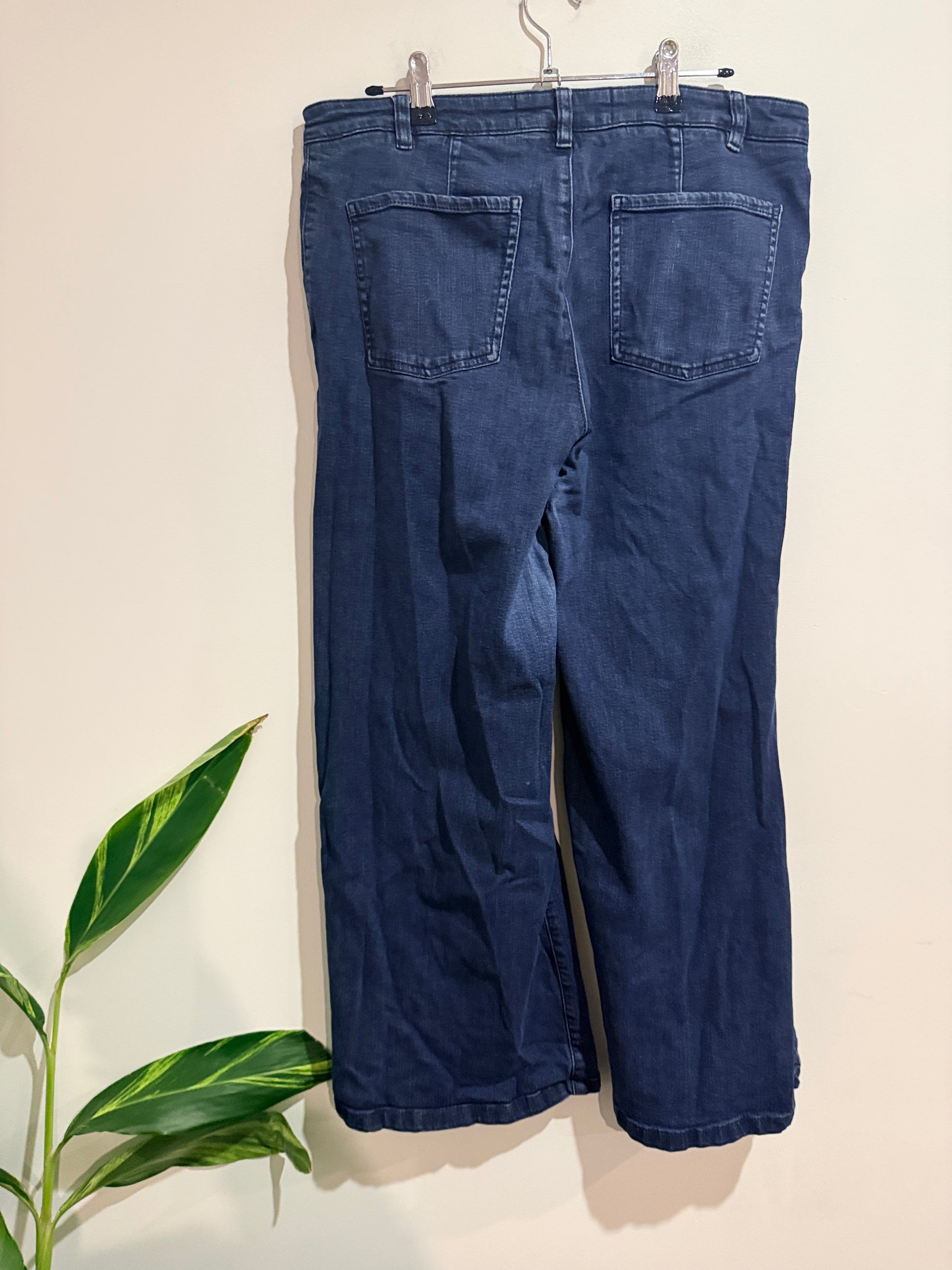 United Colors Of Benetton Wide-leg Jeans Size 16