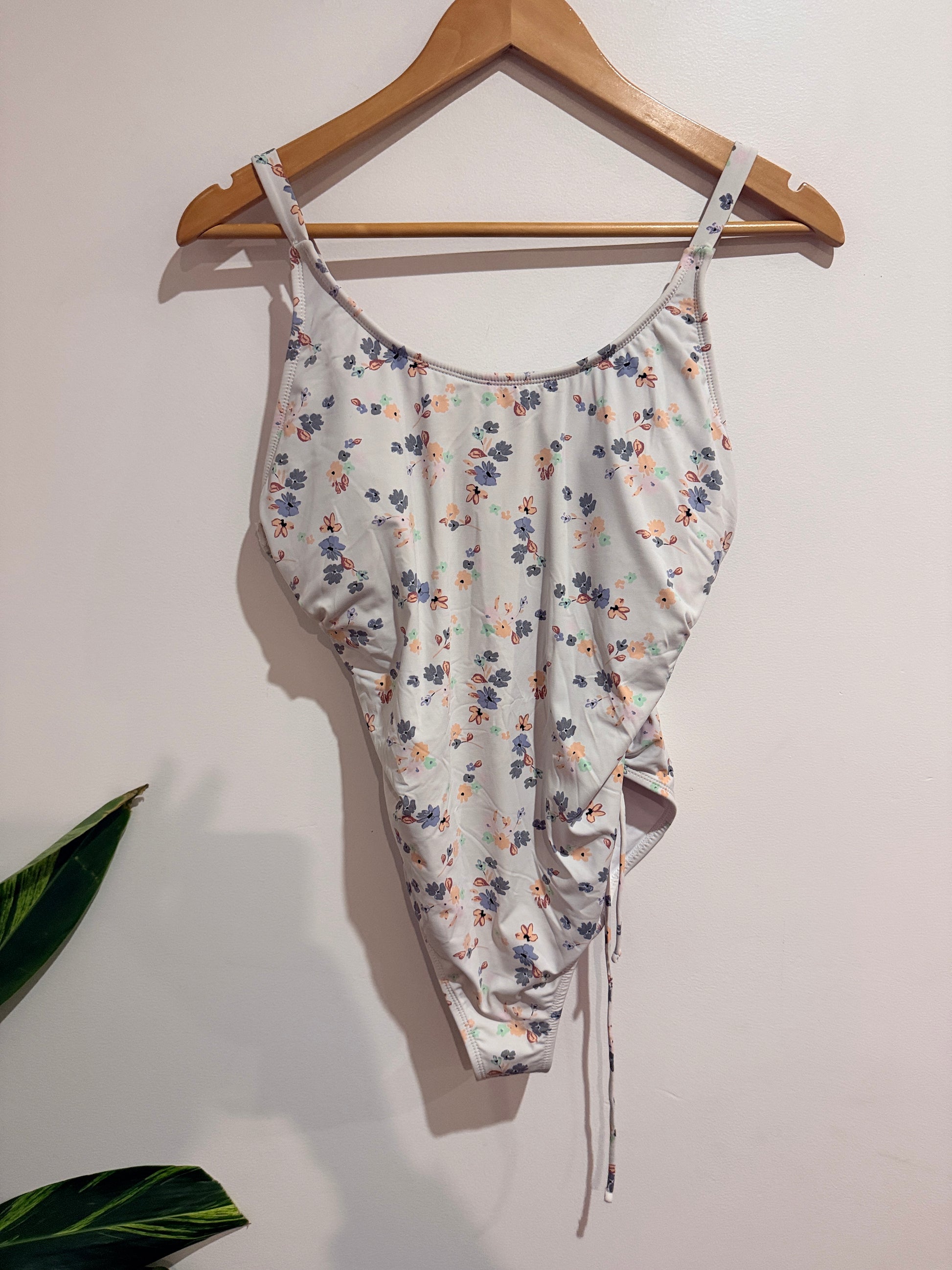 Cotton:on Body One-piece Swimsuit Size L