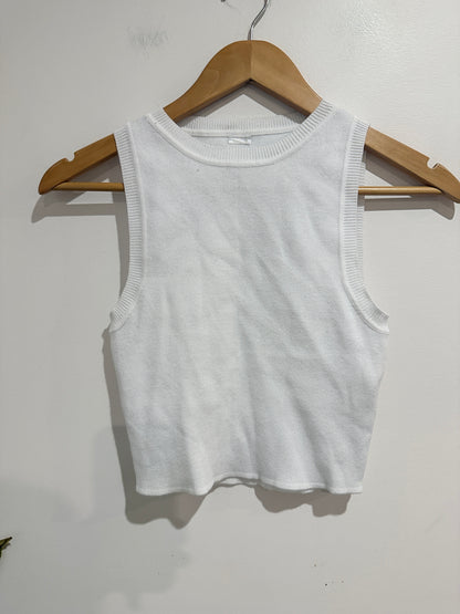 Brand Unknown Ribbed Cropped Tank Top Size U/Arm to U/Arm 32cm