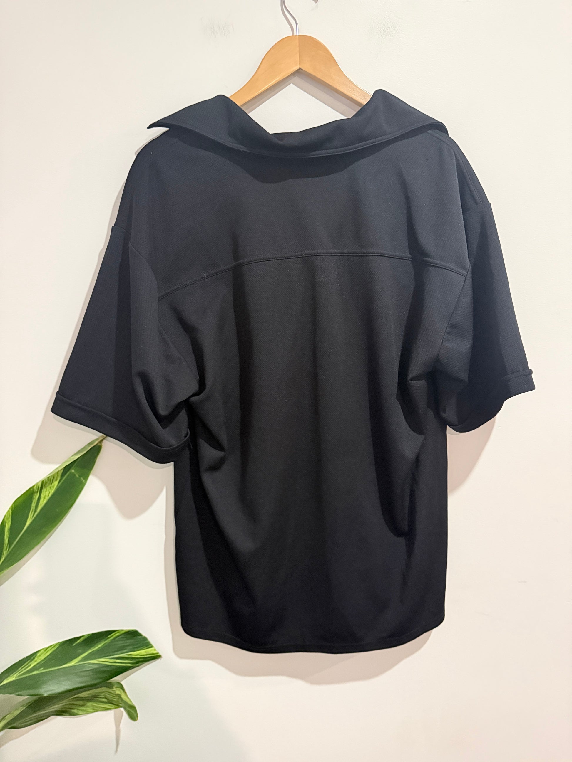 Motor Oil Short Sleeve Shirt Size XL | Chest: 105cm
