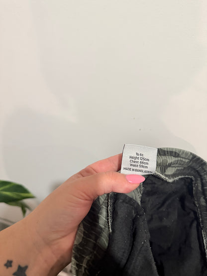 Young Original Camo Jogger Pants Size 7