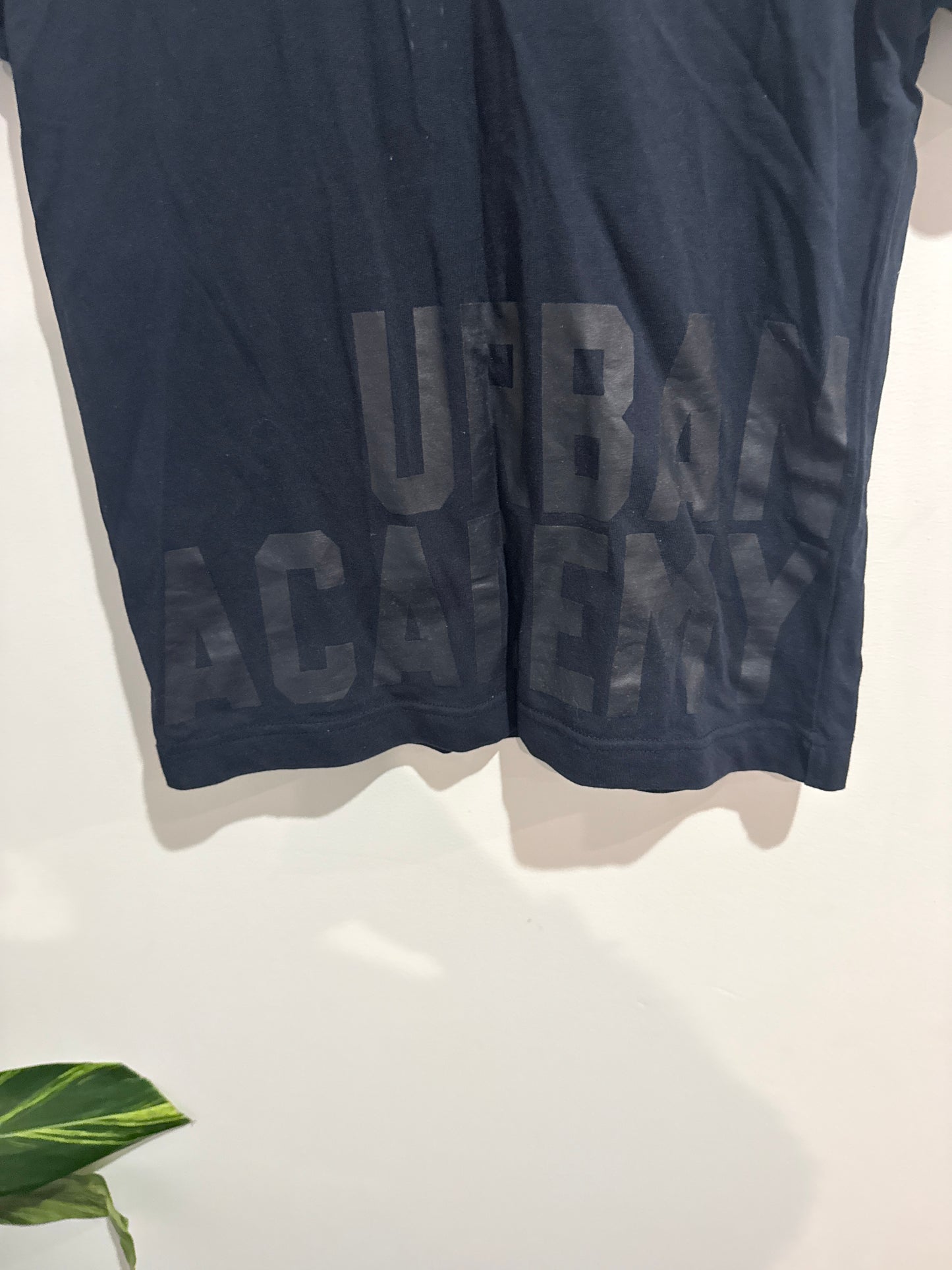 Urban Academy Crewneck T-shirt Size U/Arm to U/Arm 43cm