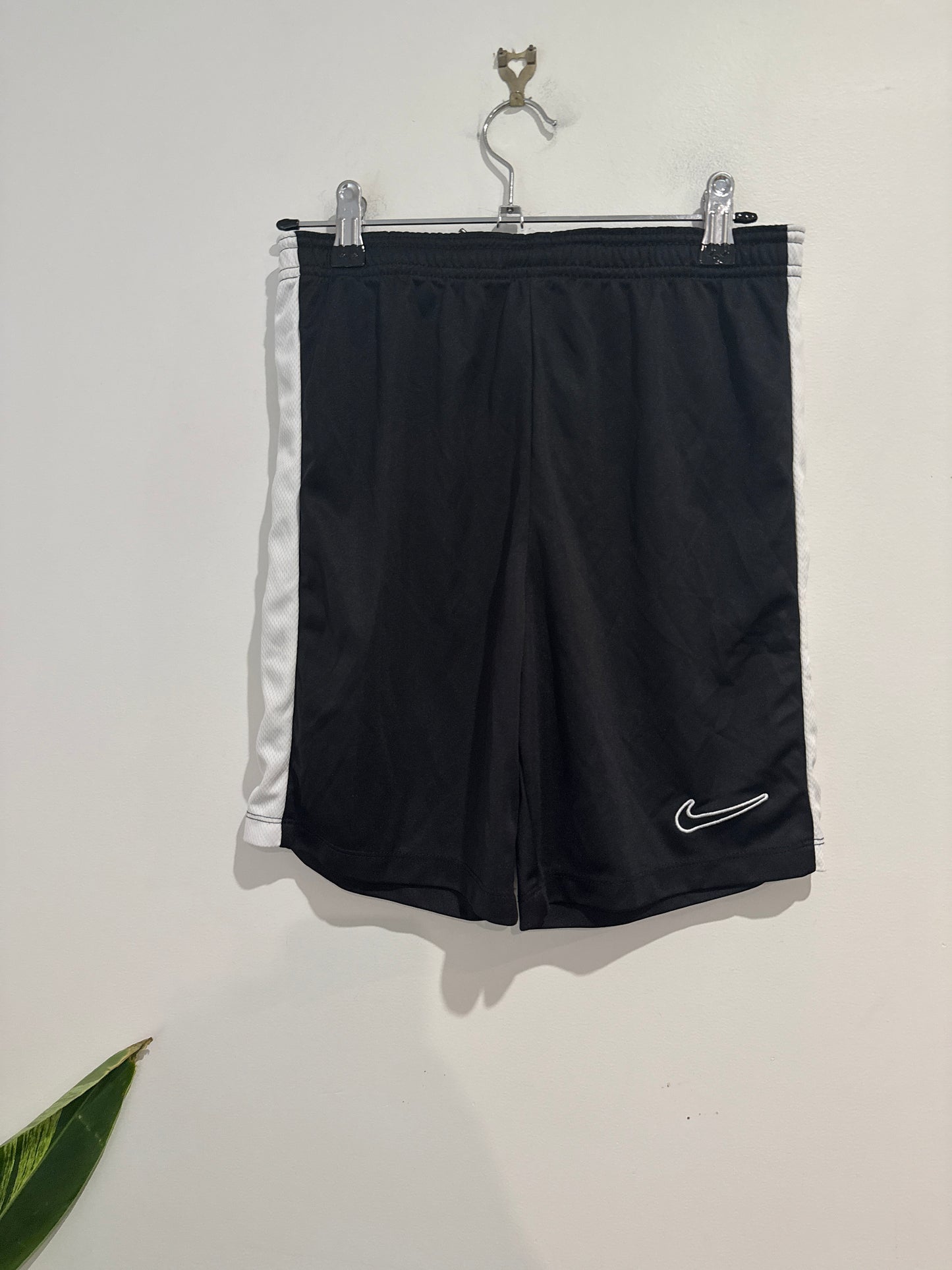 Nike Dri-fit Soccer Shorts Size L | G | G | Waist 66cm