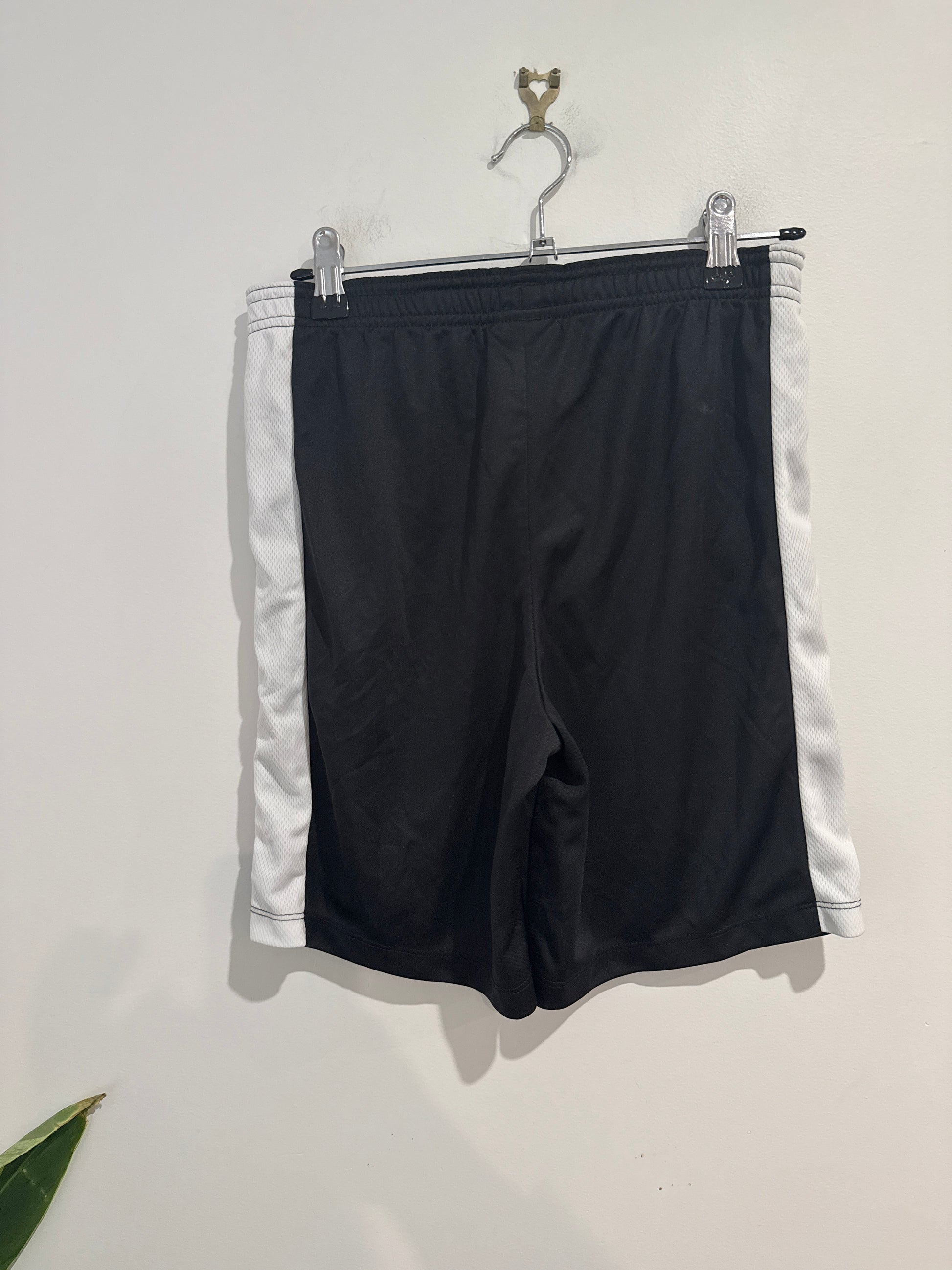 Nike Dri-fit Soccer Shorts Size L | G | G | Waist 66cm