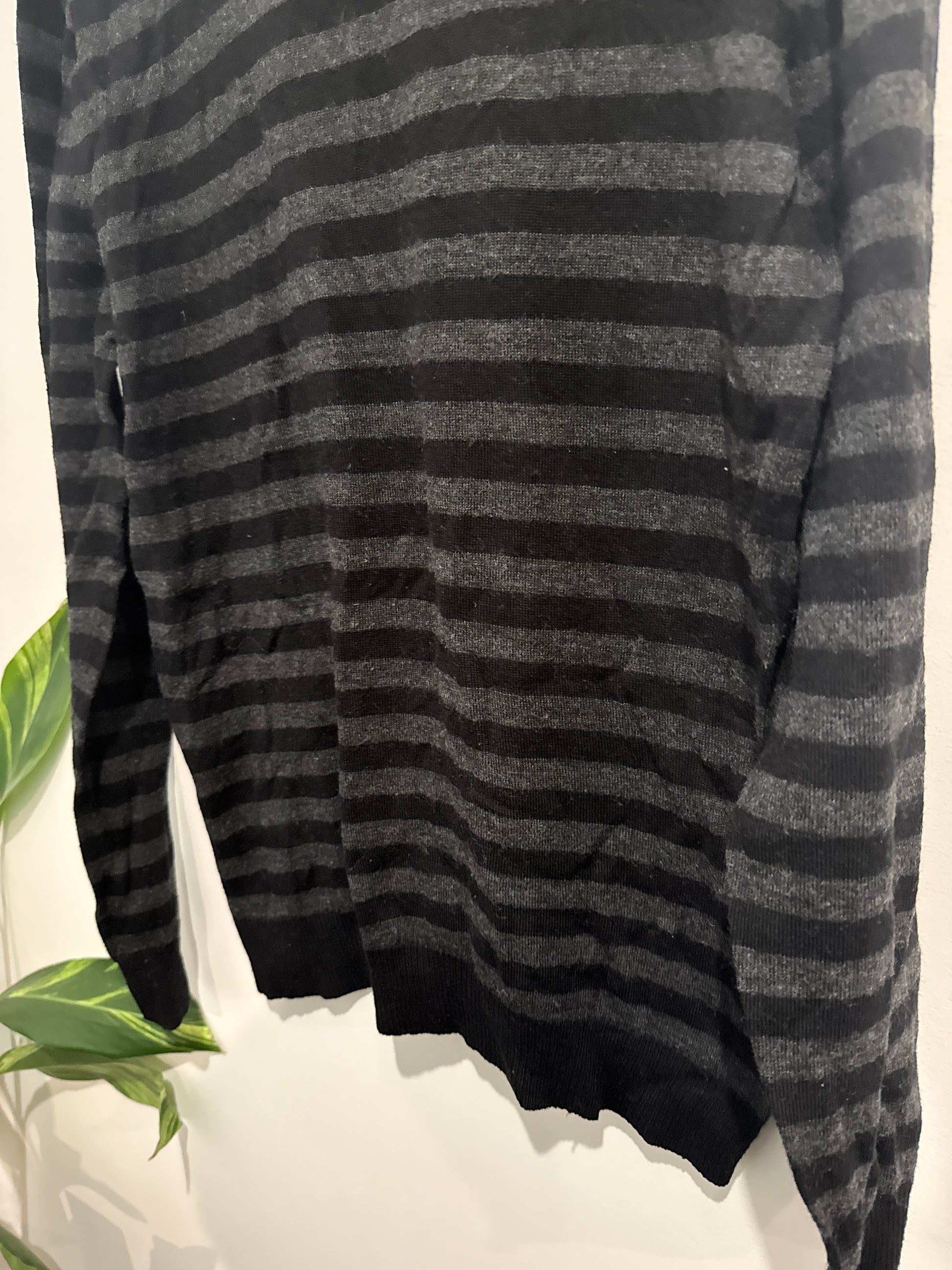 Park Striped Sweater Size XL