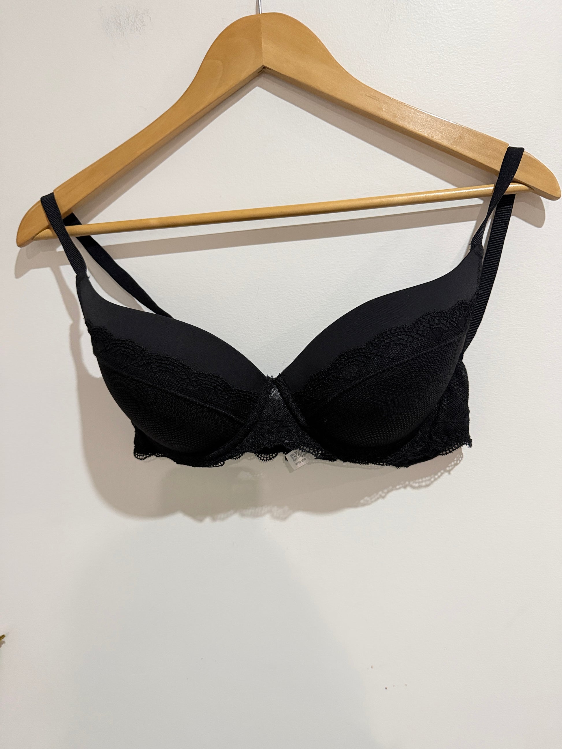 Anko Underwired Plunge Bra Size 14C