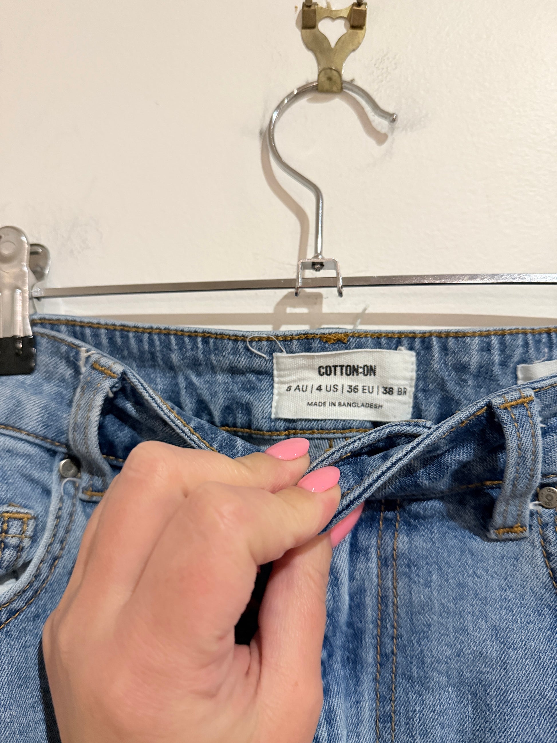 Cotton:on Distressed Mom Jeans Size 8