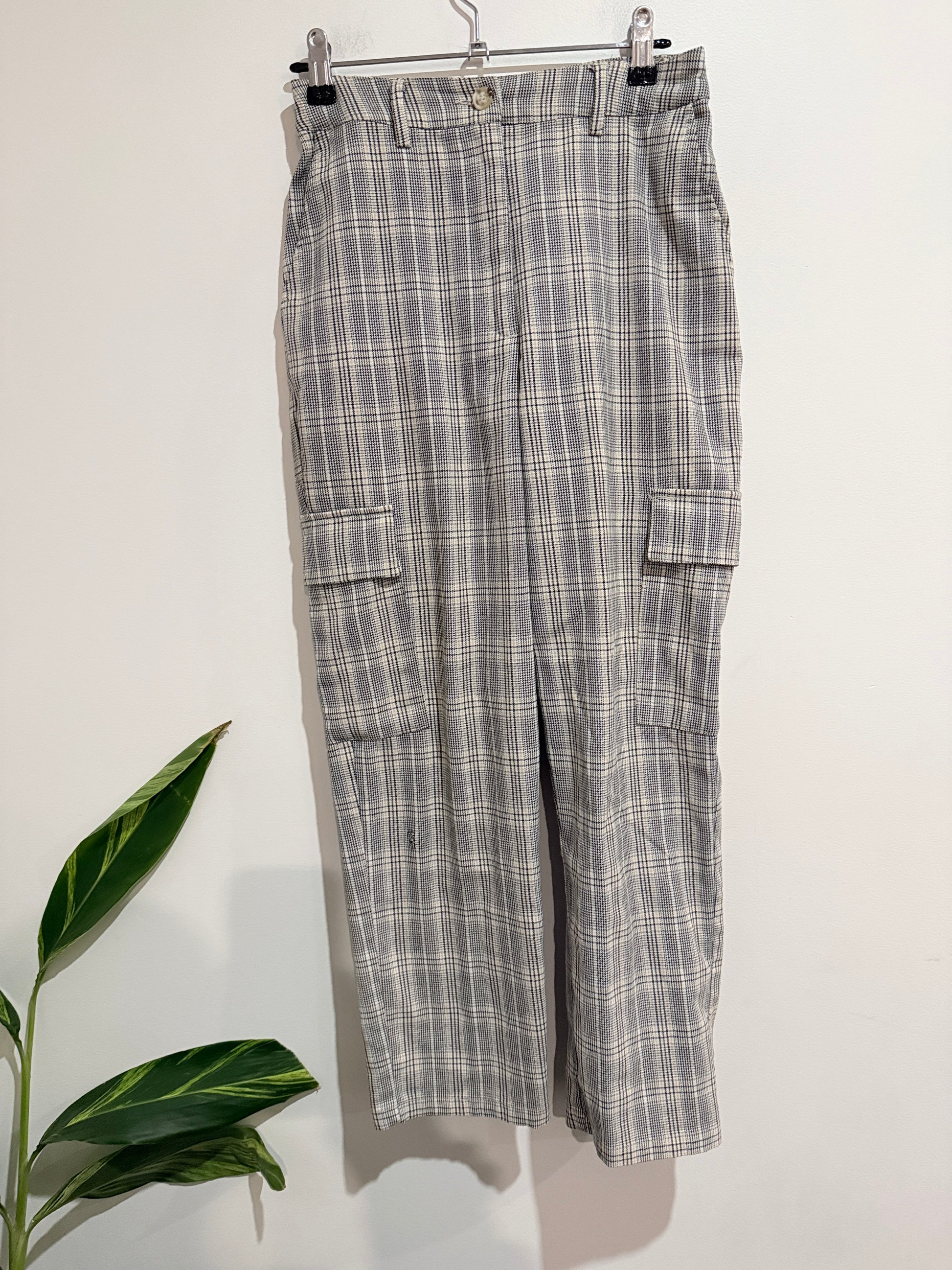 Glassons Plaid Cargo Pants Size 6