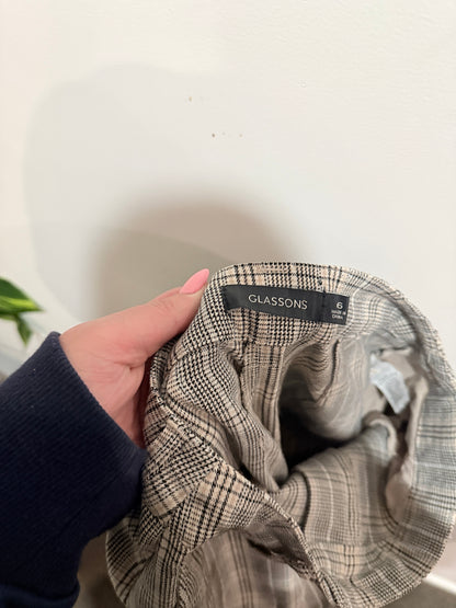 Glassons Plaid Cargo Pants Size 6