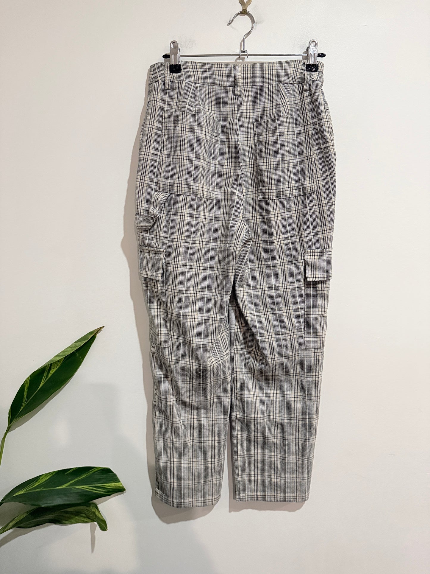 Glassons Plaid Cargo Pants Size 6